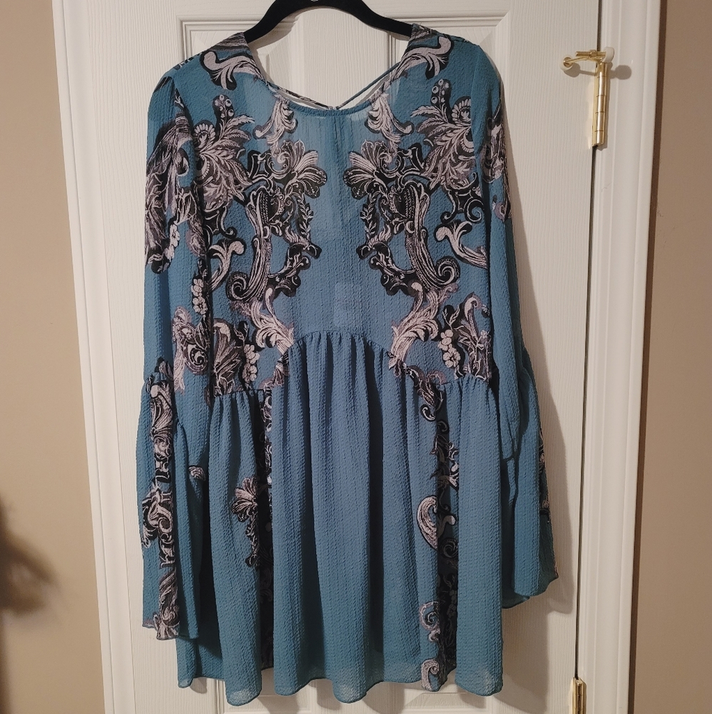 NWT free people Jade/Black/Gray Sheer mini dress with long flare sleeves Size XS